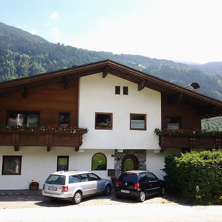 Apartment Alpin Aschau Im Zillertal エクステリア 写真